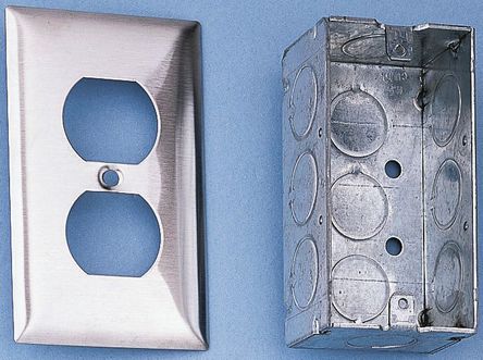 Hubbell - S.8 - Hubbell 1   S.8, 115 x 70 x 3mm		