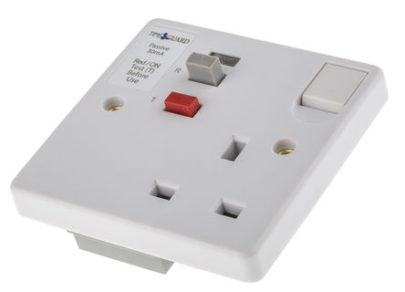 Theben / Timeguard - TFA02WL - Theben / Timeguard Tripfast ϵ BS ׼ 13A ɫ ؼȩ RCD  TFA02WL, ̰忪, 1 30mA,  85mm  85mm, 240V ac		