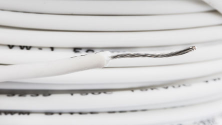 Alpha Wire - 392045 WH005 - Alpha Wire 30m ɫ 20 AWG UL3239 о ڲߵ 392045 WH005, 0.51 mm2 , 10/0.25 mm оʾ, 15 kV ֱ		