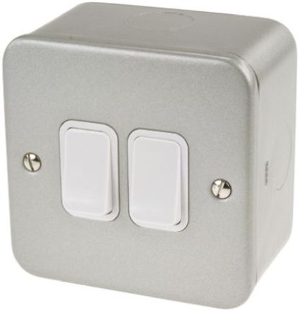 Deta - M1204 - Deta װ ϵ 2 Ⱥ 2 · BS ׼ IP2X 10 A 230 V  ɫ ޹ װ  ƿ M1204, 氲װ, 1, ϵݶӶ		