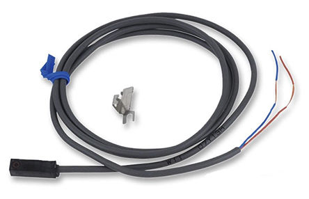 Omron - E2S-W25 1M - Omron IP67  ʽ E2S-W25 1M, 2.5 mm ⷶΧ, PNP-NO, 12  24 V ֱԴ		